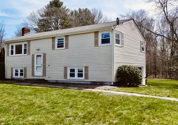 6 Clover Lane Medway, MA 02053