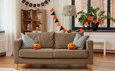 Last-Minute Halloween Decorations