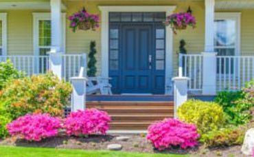 Stage Your Front Porch to Sell