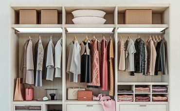 How To Stage a Closet
