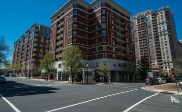 880 N. Pollard Street #1006, Arlington, VA 22203