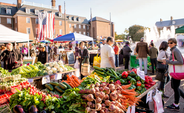 Discover the oldest farmers market in the area