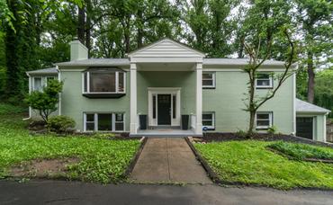 4219 Lorcom Lane, Arlington VA 22207