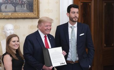 President Trump Honors 2 DC-Area Real Estate Agents for Philanthropy