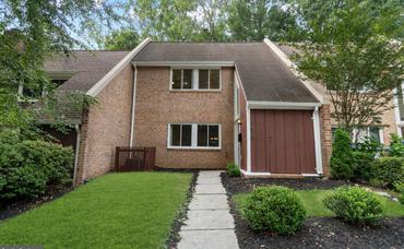 Just Sold: 1476 Greenmont Ct
