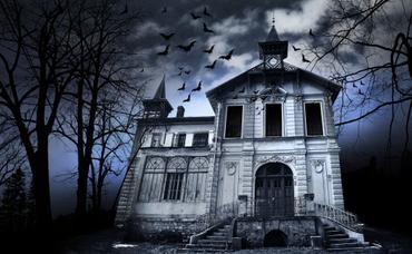 Your 2022 Guide To The Best Haunted Houses 