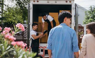 Essential Tips for Hiring a Long-Distance Mover