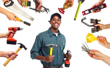 When to DIY and When to Hire a Contractor