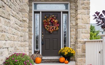 Budget Curb Appeal For Fall