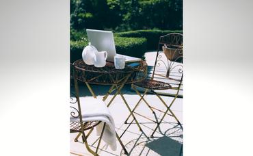 How to Take Your Home Office Outside