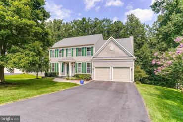 8728 Hidden Pool Ct, Laurel, MD 20723