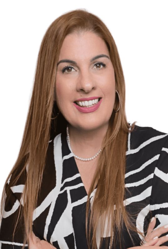 Carla F. Alves