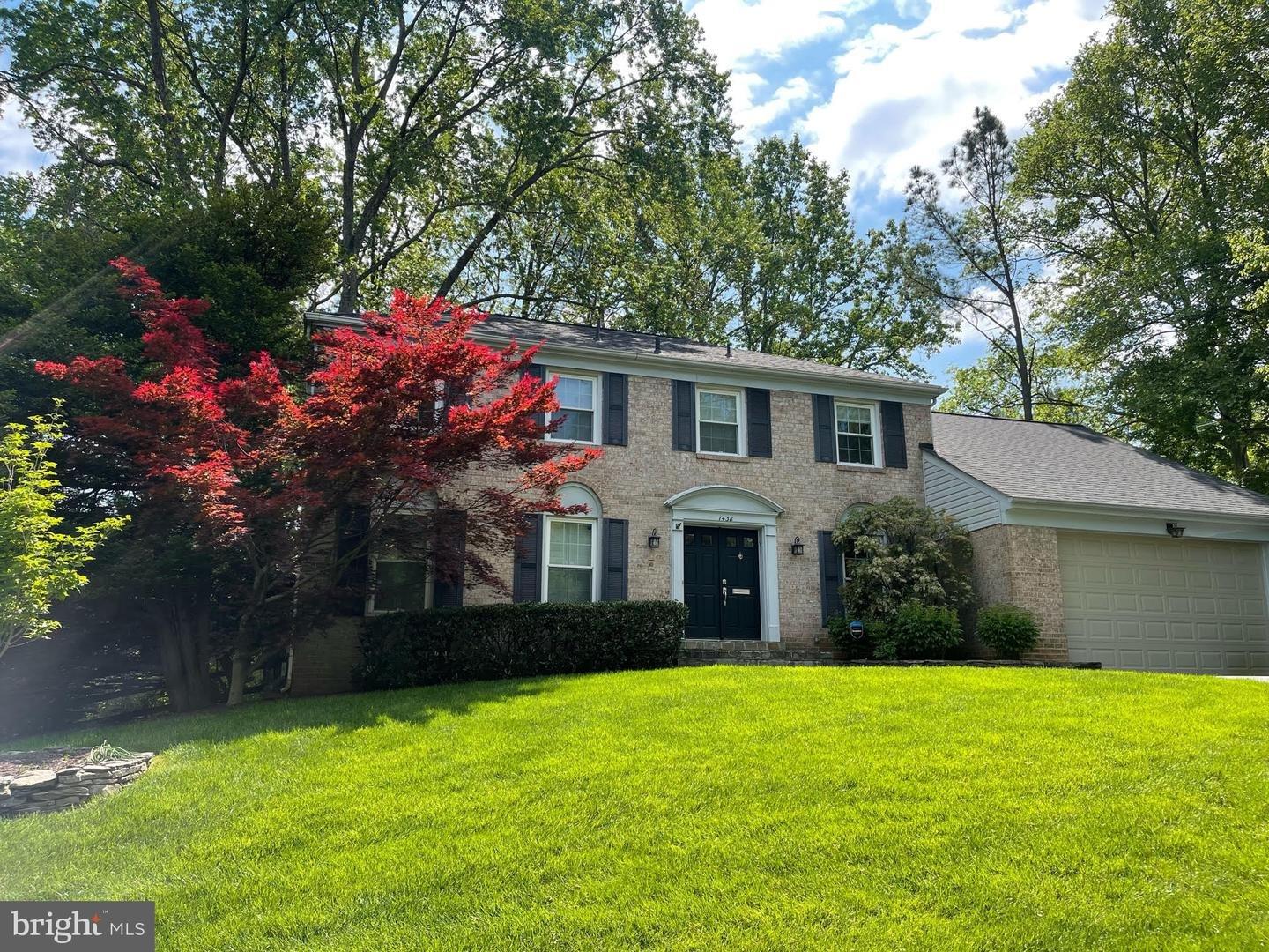 Just Listed: 1438 Fallsmead Way, Potomac