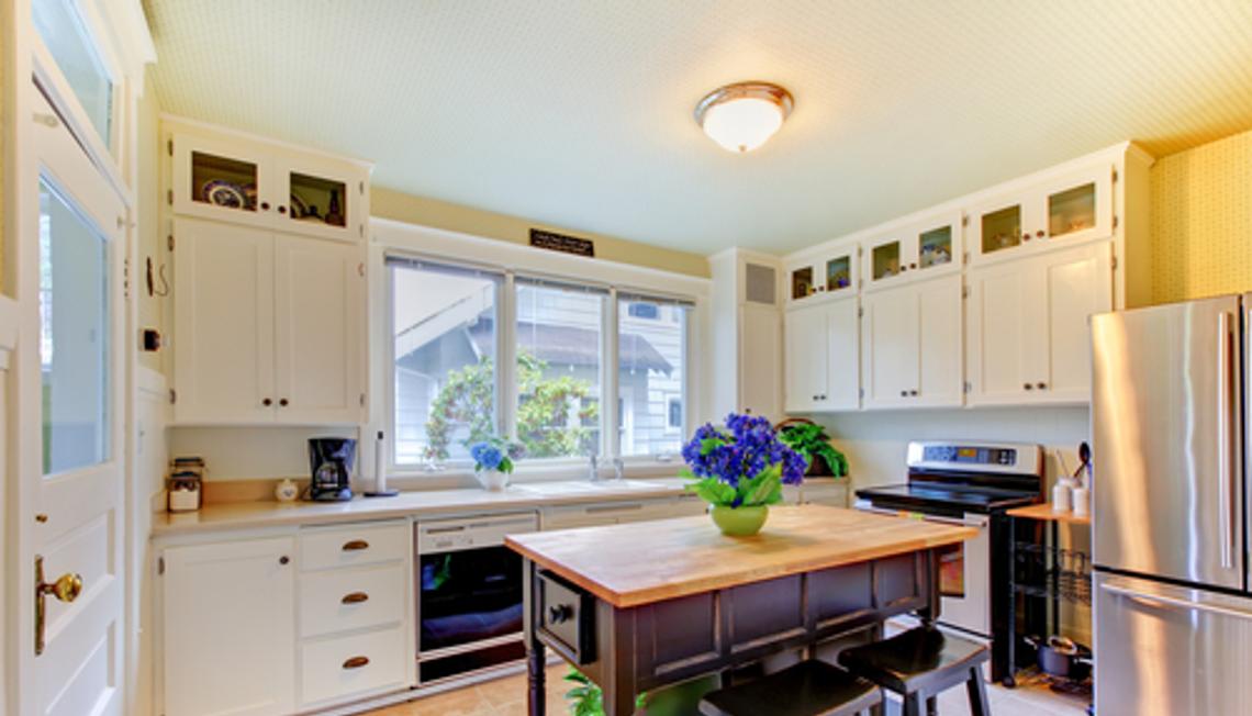 Easy Update: Chalky Painted Kitchen Cabinets