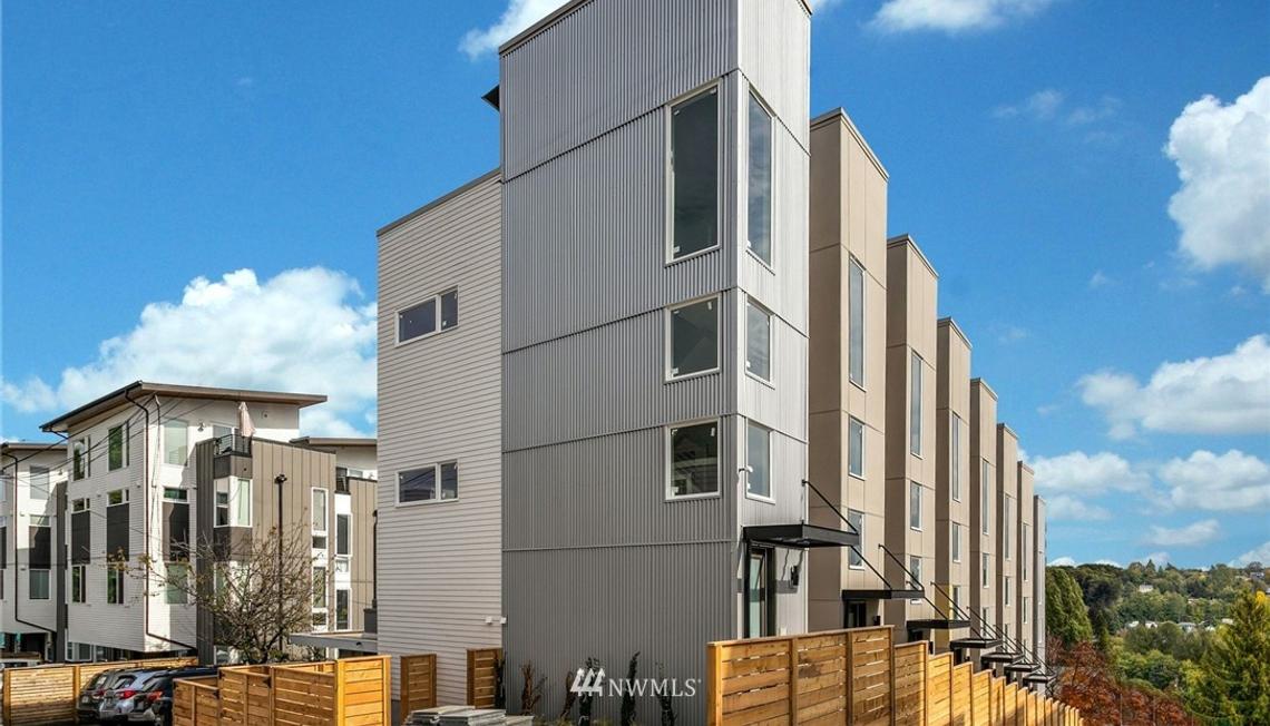 Just Sold: 3078 SW Avalon Way Unit: A, Seattle
