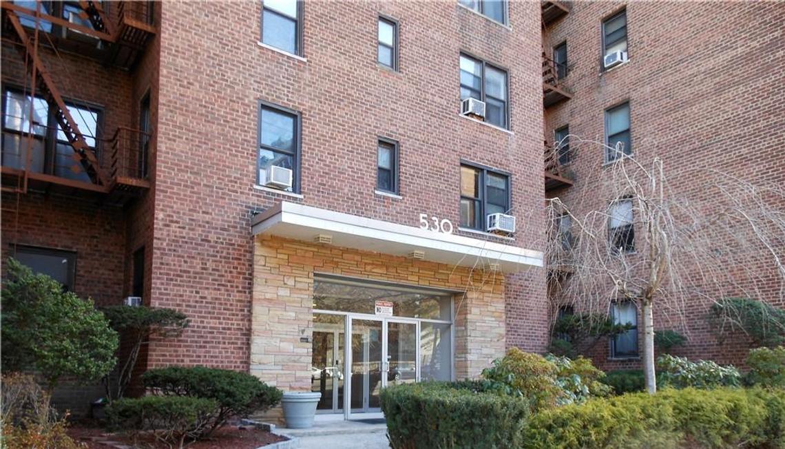 Just Sold: 530 Riverdale Avenue Unit: 2H, Yonkers