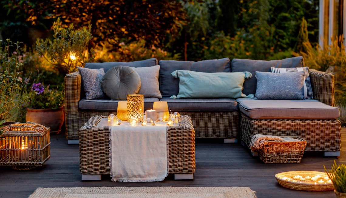 Creating Outdoor Rooms on a Budget