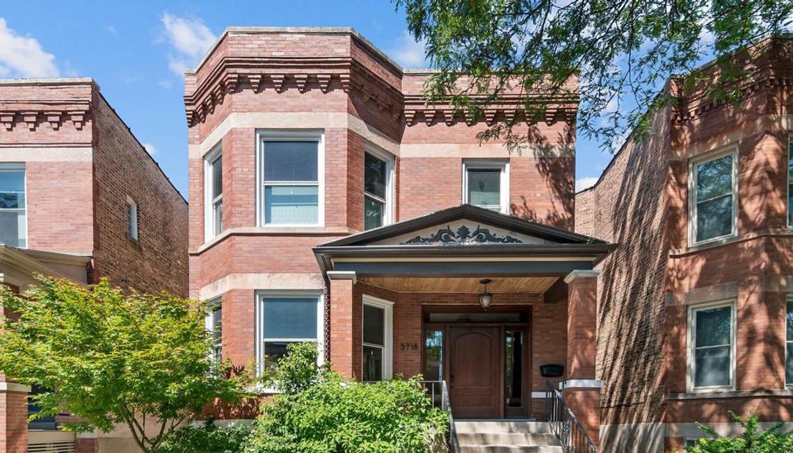 Just Listed: 3718 N Bell Avenue, Chicago