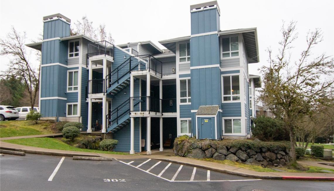 Just Listed: 3906 243rd Place Unit: P202, Bothell