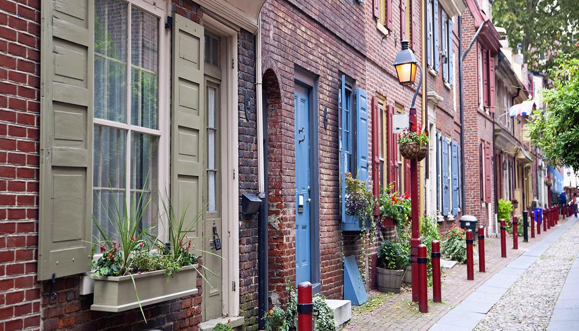 Where to Invest in Real Estate in Philadelphia: 8 Best Philly Neighborhoods