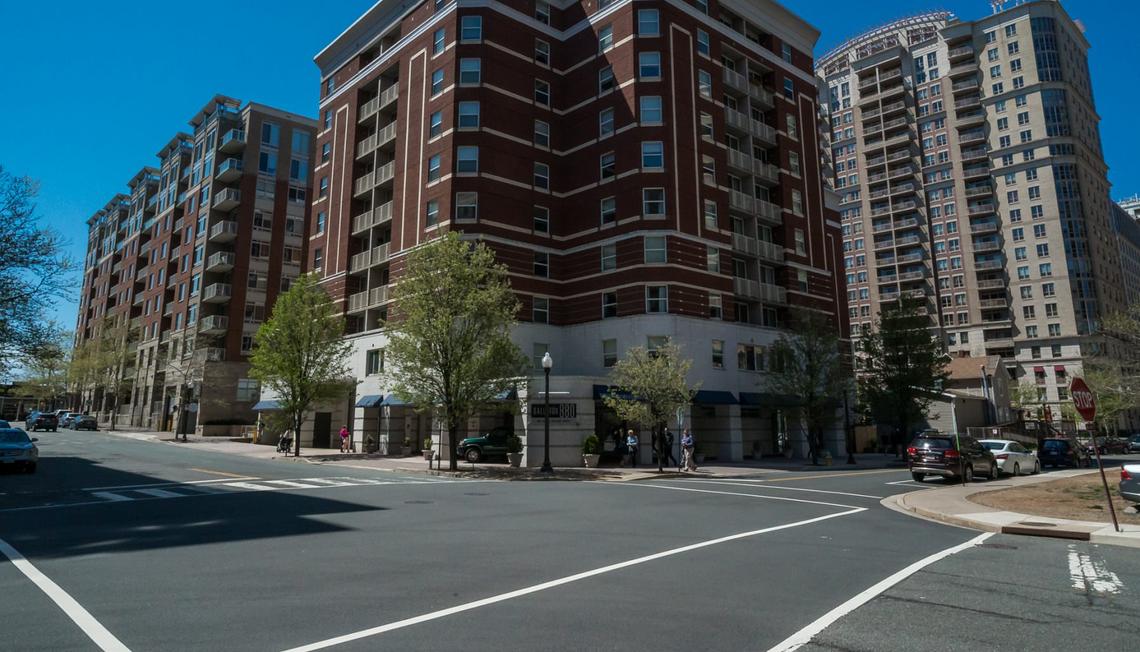 880 N. Pollard Street #1006, Arlington, VA 22203