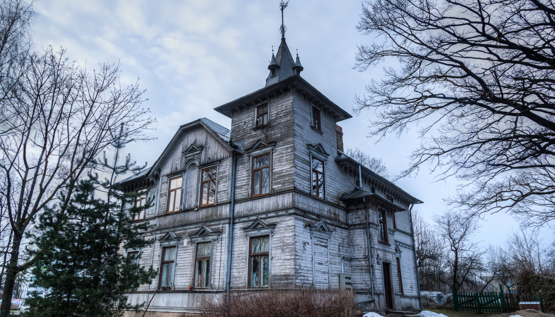 Exploring the Paranormal: Top 5 Haunted Places in Leesburg, Virginia