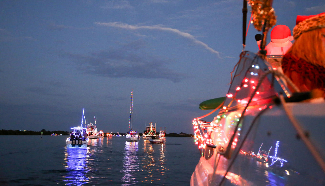 Newport Beach’s 106th Christmas Boat Parade!