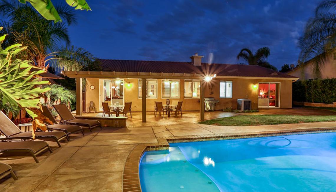 See all the Corona Pool Homes For Sale Under $600,000