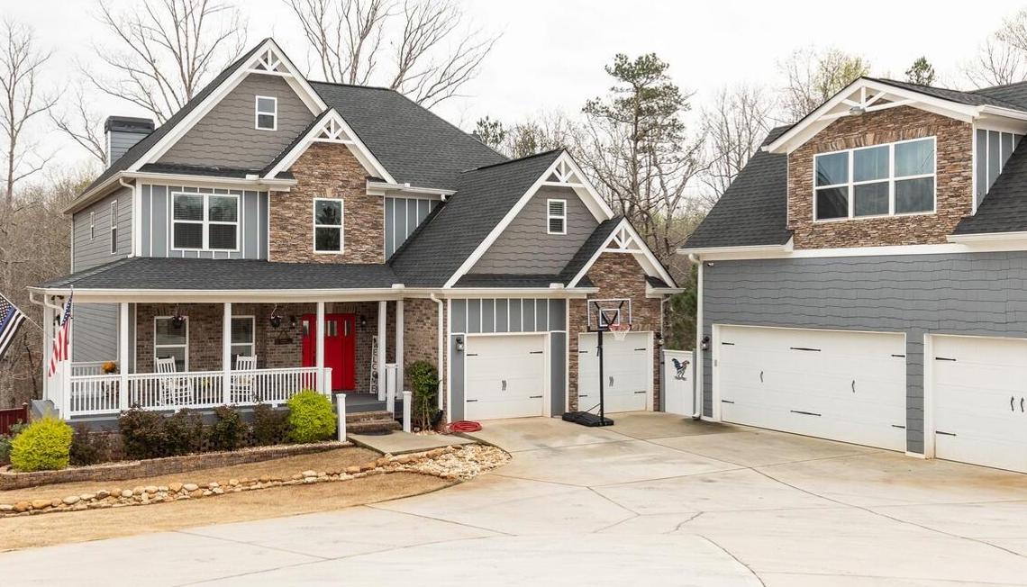 SOLD: 5189 Daylily Dr, Braselton