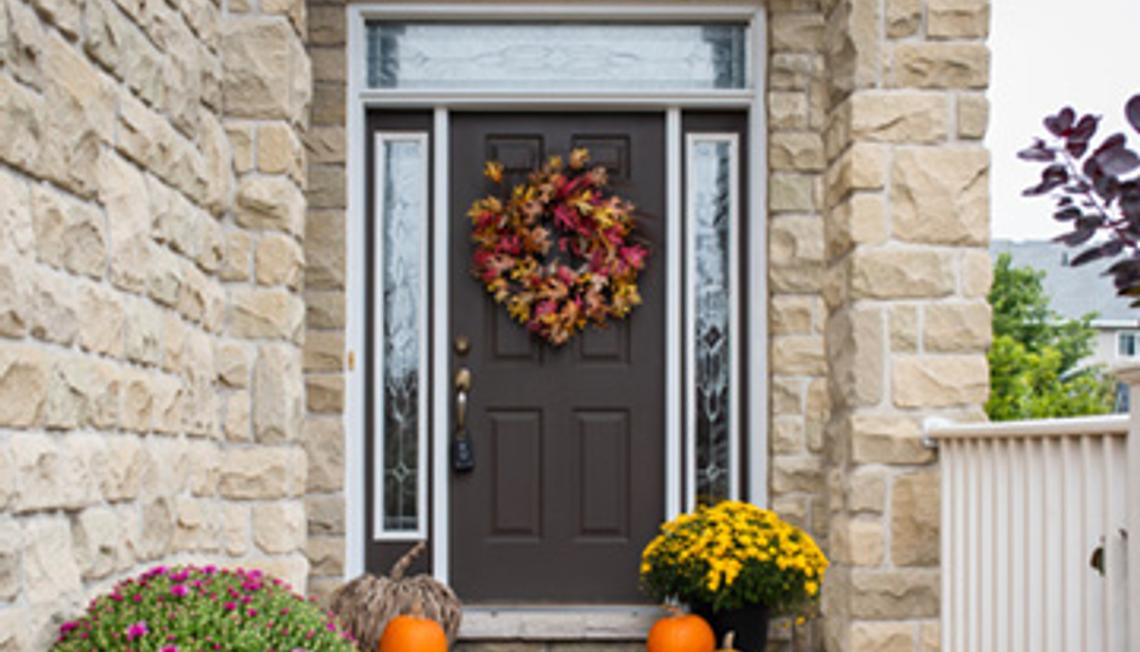 Budget Curb Appeal For Fall