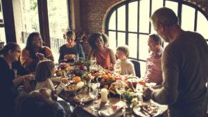 How To Be the Best Thanksgiving Guest