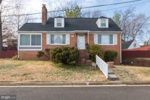 Just Listed: 1814 N Johnson St, Arlington