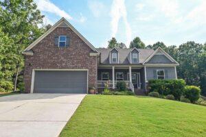 Just Listed: 345 Kimberly Circle, Hull