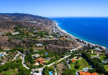 Neighborhood Spotlight: Malibu, CA