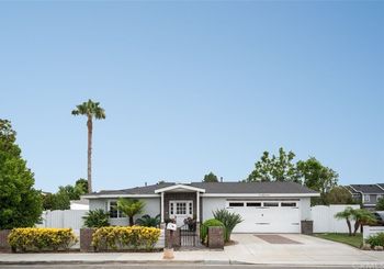 Recién vendido: 157 E Wilson Street, Costa Mesa