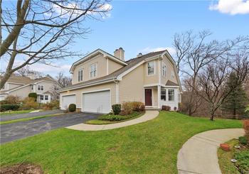 Just Sold: 123 Winding Ridge Road Unit: 123, Greenburgh