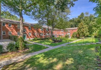 Just Listed: 29 Fieldstone Drive Unit: G4, Greenburgh