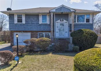 Just Listed: 10 Frederick Avenue, Bay Shore