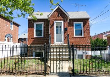 Just Listed: 1464 Kennellworth Place, Bronx