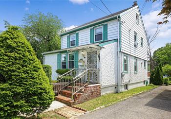 Just Listed: 2 W 7th Street, Mount Vernon