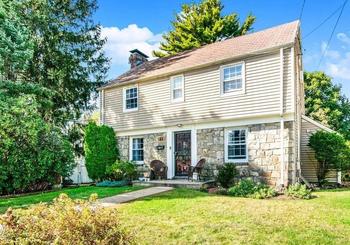 Just Listed: 33 Fairfield Place, Yonkers