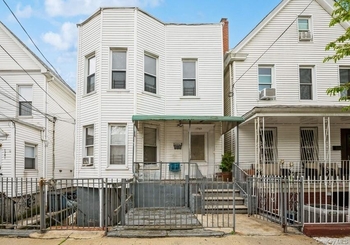 Just Listed: 1743 Taylor Avenue, Bronx