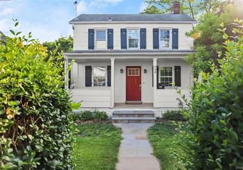 Just Listed: 438 N Barry Avenue, Mamaroneck