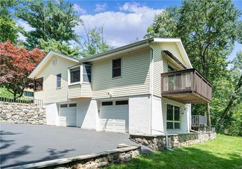 Just Listed: 26 Ludington Court, Carmel