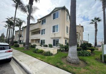 Just Listed: 207 Elkwood Unit: 1, Imperial Beach