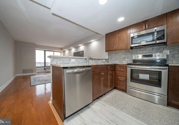 Just Listed: 2001 Hamilton STREET Unit: 1925, Philadelphia