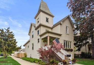 Just Listed: 4159 N Kildare Avenue, Chicago