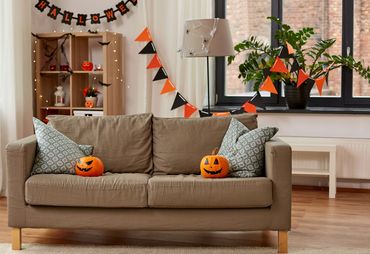 Last-Minute Halloween Decorations