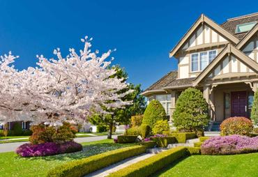 Blooming Opportunities: Preparing Your House for a Spring Listing