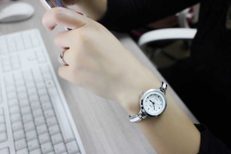 2022 Famous Brand Rose Gold Silver Casual Quartz Watch Women Mesh Stainless Steel Dress Women Watches Relogio Feminino Clock